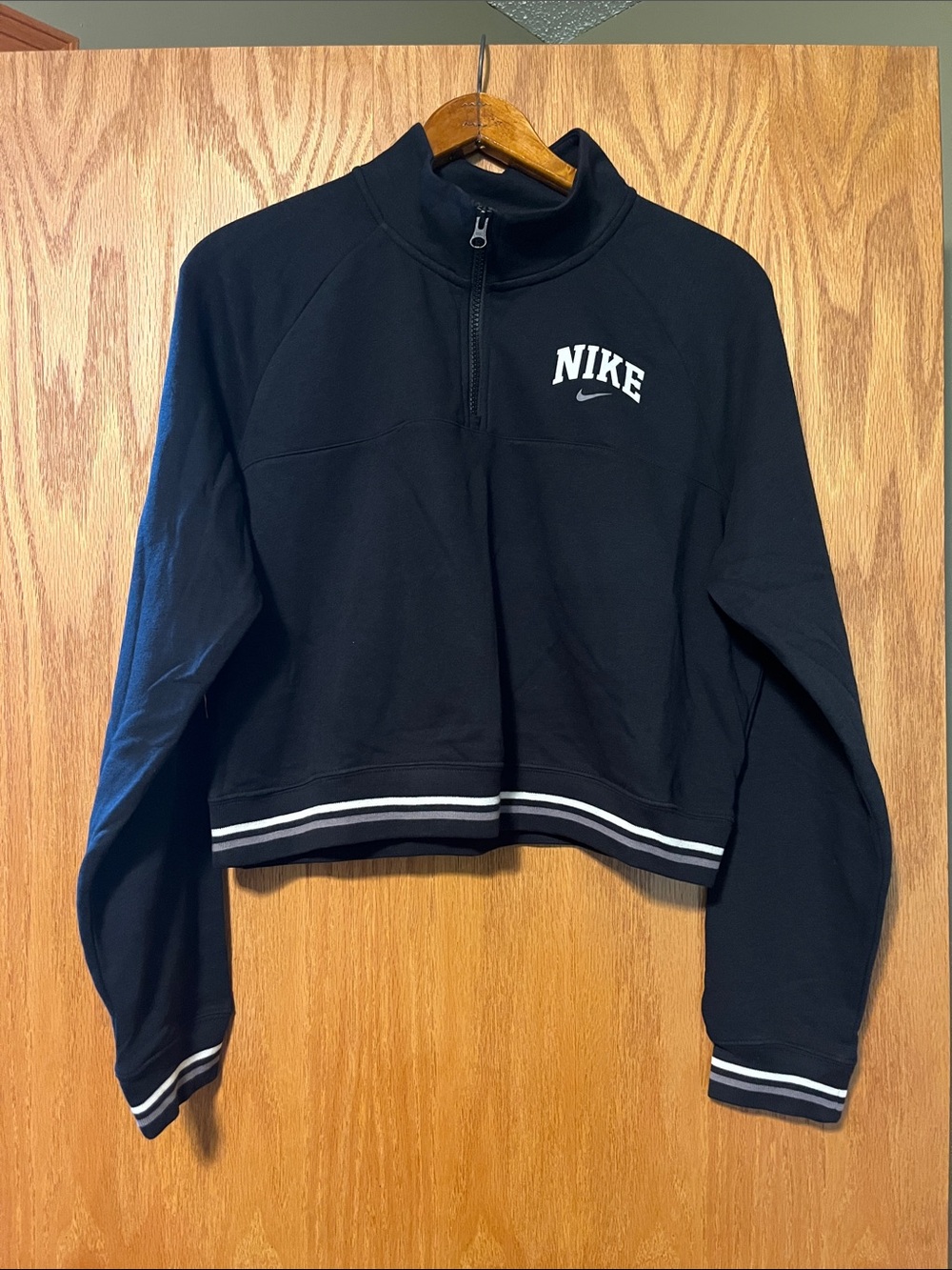 Nike Black Crop Top Zip-Front Pullover